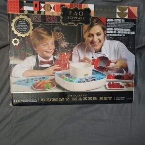 FAO Schwarz Electric Gummy Maker Set - Red, Blue, White